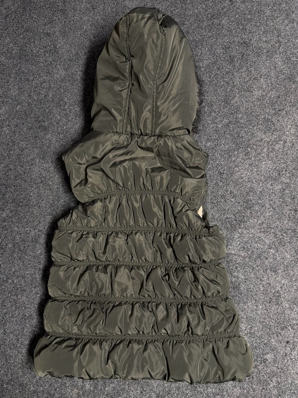 Ci Sono Olive Green Hooded Puffer Vest with Sherpa Lining - Picture 4 of 5
